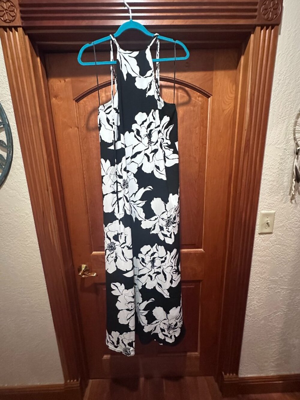 FORE M Halter style A line long dress black and white